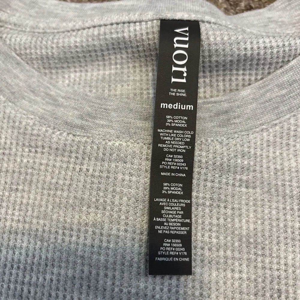 Vuori Shirt Mens Medium Gray Long Sleeve Waffle Knit Crewneck Pullover - Picture 6 of 7